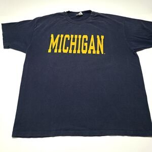 Vintage 90’s Champion Michigan Wolverines T-Shirt Size XL Single Stitched USA